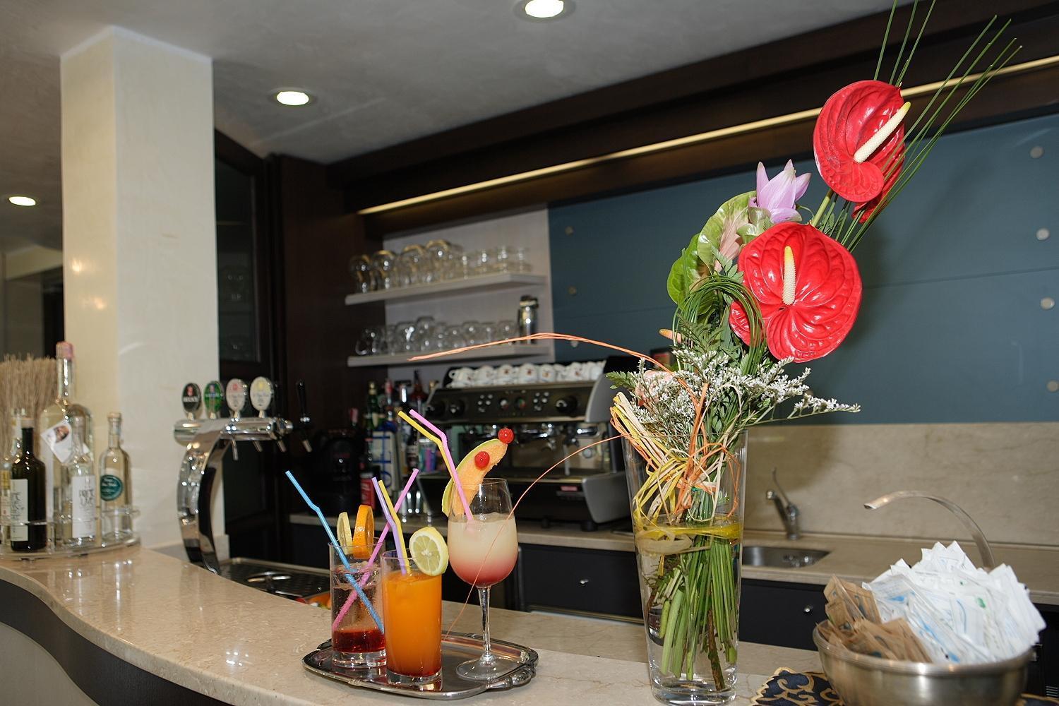 Hotel Bellevue Lignano Sabbiadoro Luaran gambar