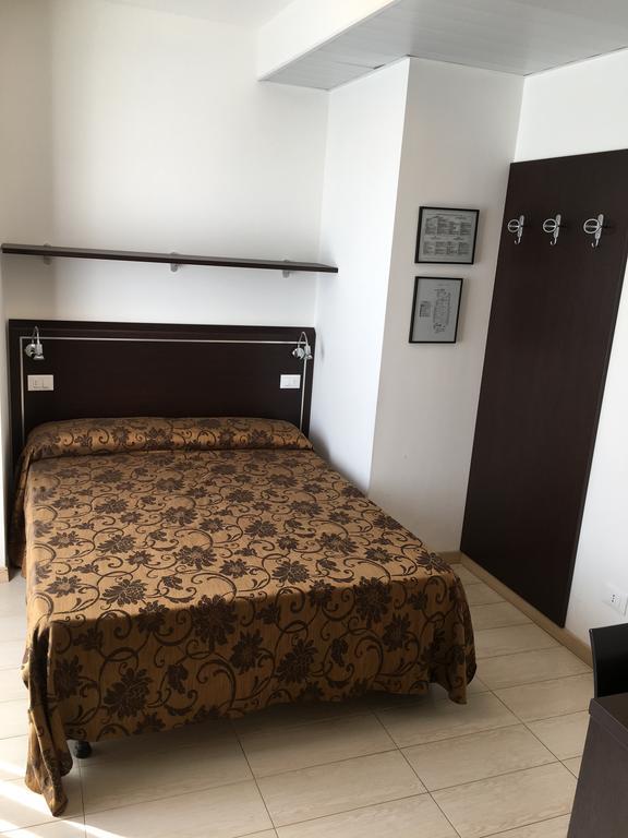 Hotel Bellevue Lignano Sabbiadoro Luaran gambar