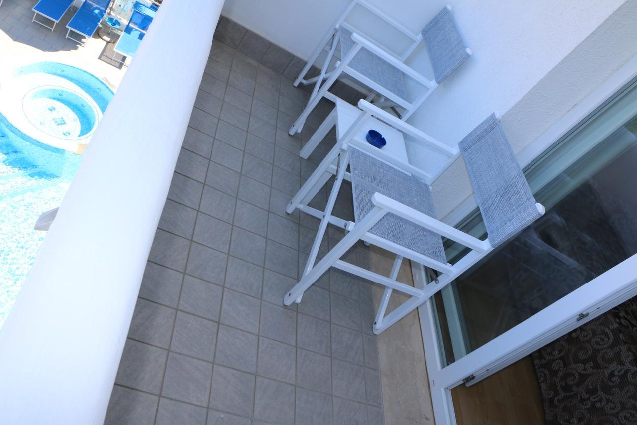 Hotel Bellevue Lignano Sabbiadoro Luaran gambar
