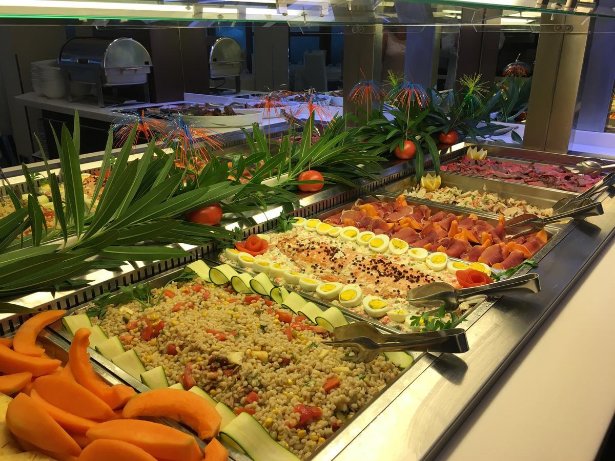 Hotel Bellevue Lignano Sabbiadoro Luaran gambar